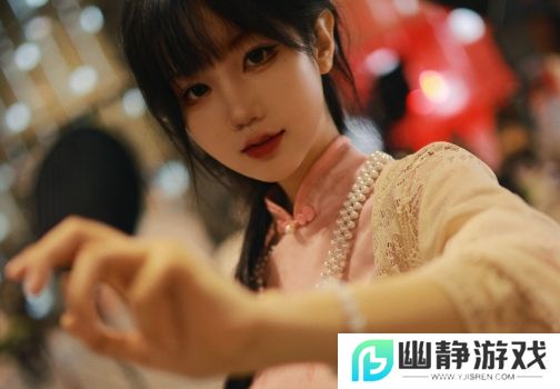 LPL美女解说参加漫展，化身富家千金大小姐，优雅气质展露无遗