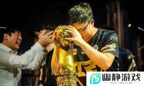 Uzi正式入选英雄联盟名人堂，开启全新篇章